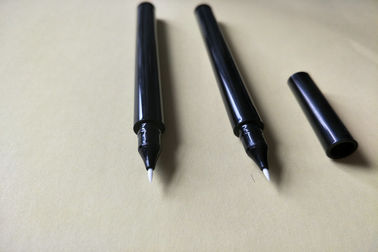 Ein guter Preis. Anpassbares Farb-Leere Kosmetikbehälter, Plastik-Eyeliner-Stift 125.3 * 8.7mm Online