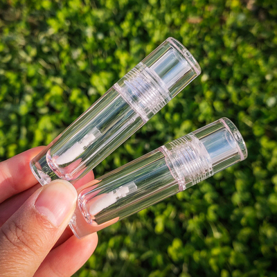 Ein guter Preis. Großhandel Röhren Lipgloss Behälter Lippenstift Kosmetikverpackung Kunststoff Lipgloss Tube Online
