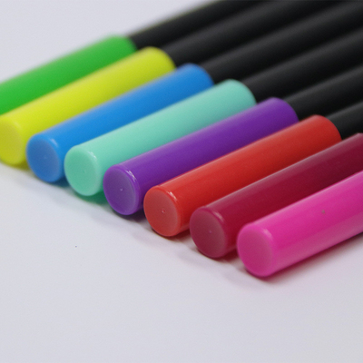 Ein guter Preis. Lipliner-Rohr hochwertige Lipliner-Rohr kundenspezifisches Logo Lipliner-Behälter Planbares Material Online