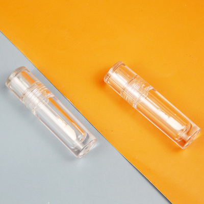 Ein guter Preis. Neues Design Lippenstift-Röhrchen durchsichtiger Kosmetikbehälter niedliches Lippenstift-Paket Lippstift-Behälter Anbieter Online