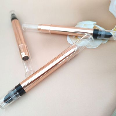 Ein guter Preis. Automatische Bleistift Spitze Drehen Sie Lippen Liner mit anpassbarem Plastikbehälter Online